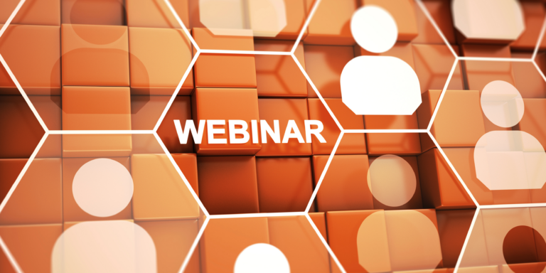 Webinar con íconos de personas sobre cubos naranjas 3D.